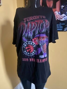 Toronto Raptors 2019 NBA Champion Black Graphic Tee Large